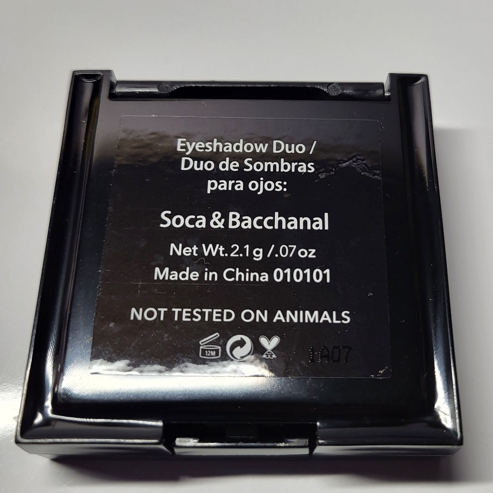 Eye Shadow Bundle - Picture 5 of 11